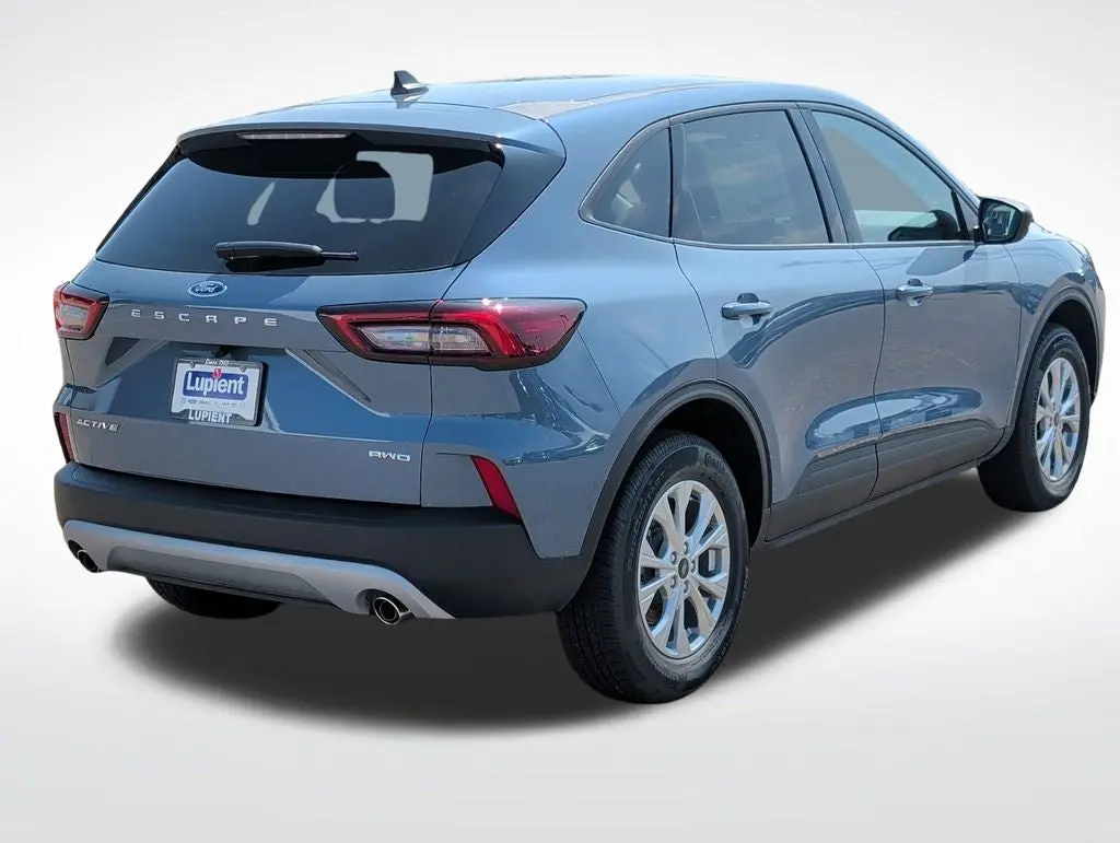 2026 Ford Escape Active AWD photo 3