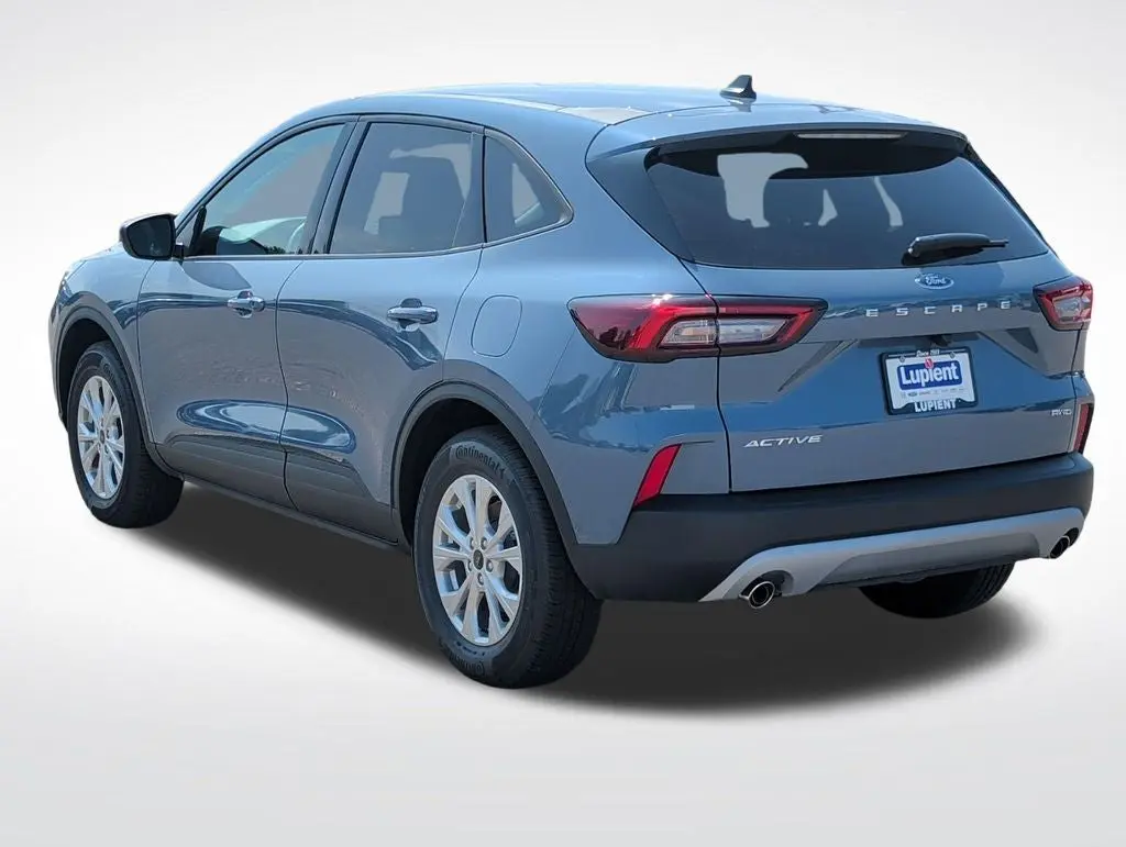 2026 Ford Escape Active AWD photo 4