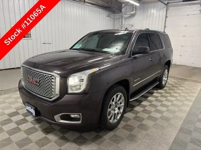 2015 GMC Yukon 4WD Denali's photo