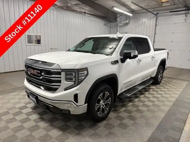 2026 GMC Sierra 4WD Crew Cab Short Box SLT's photo