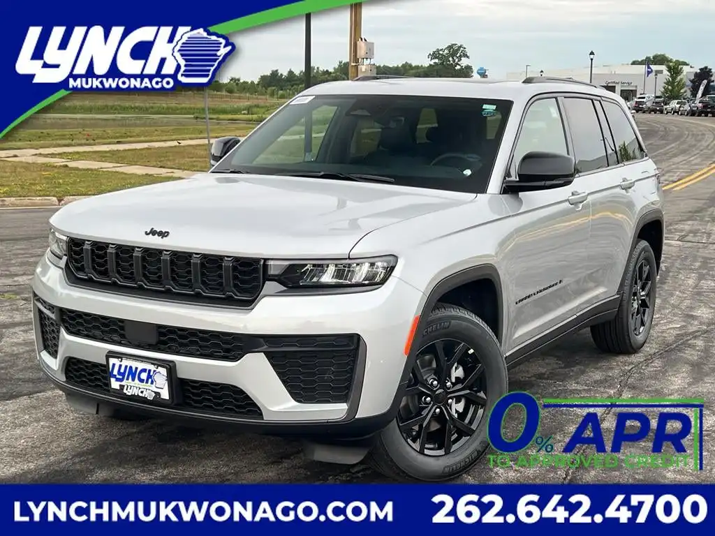 2026 Jeep Grand Cherokee Laredo Altitude 4x4's photo
