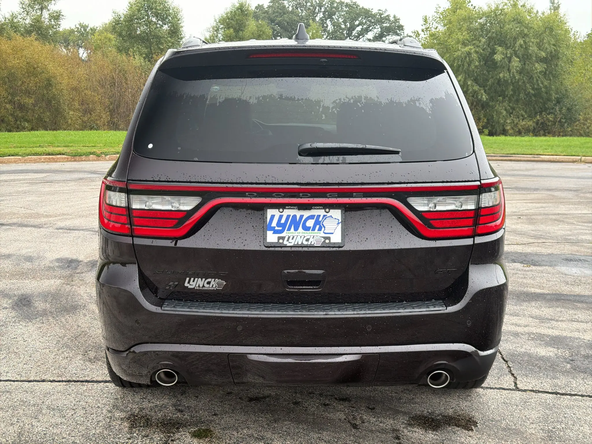 2027 Dodge Durango HEMI V8 GT AWD Plus photo 3