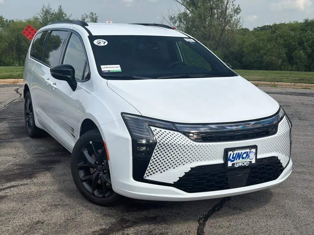 2027 Chrysler Pacifica Select AWD photo 5