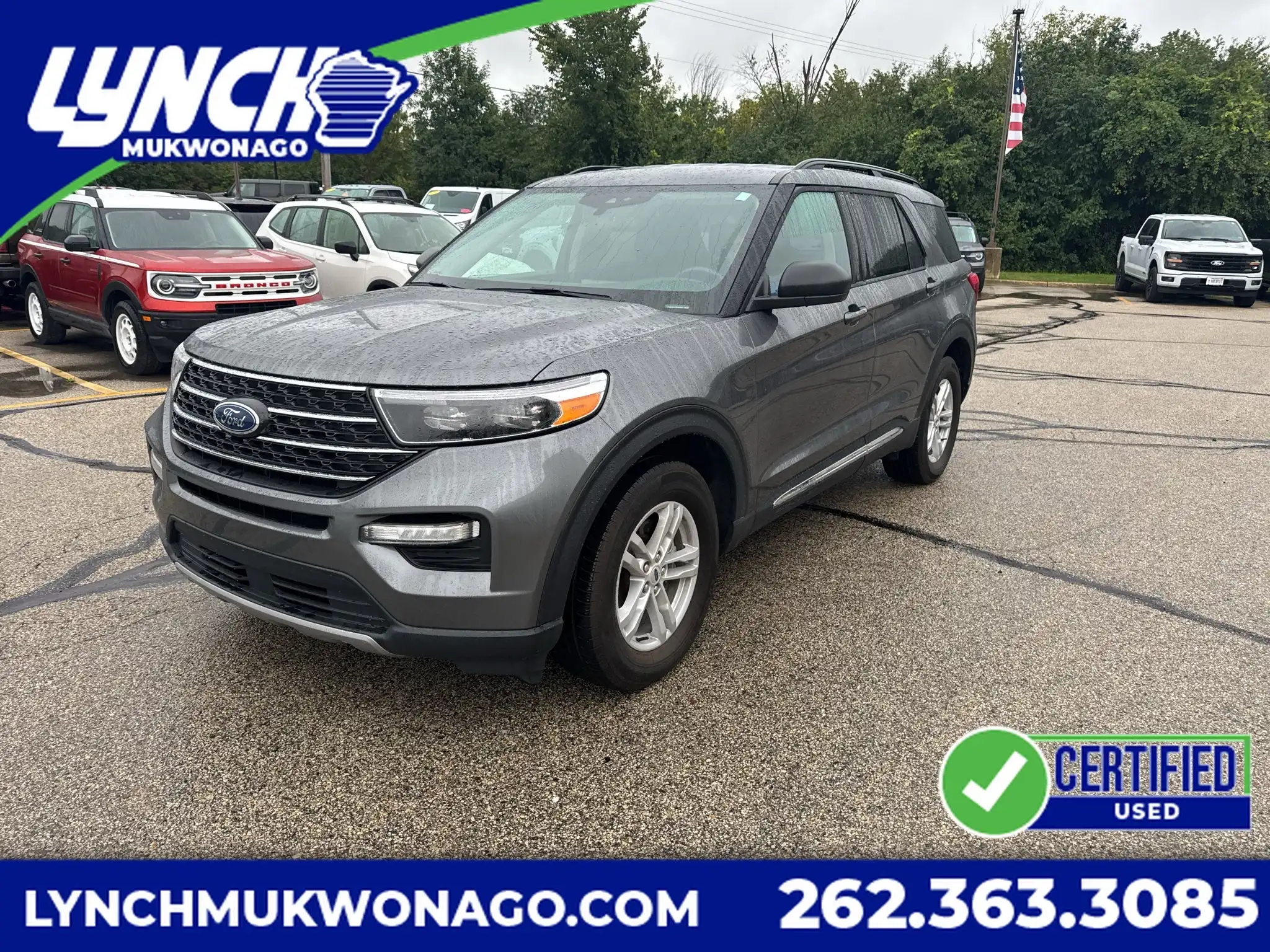 2024 Ford Explorer XLT 4WD's photo