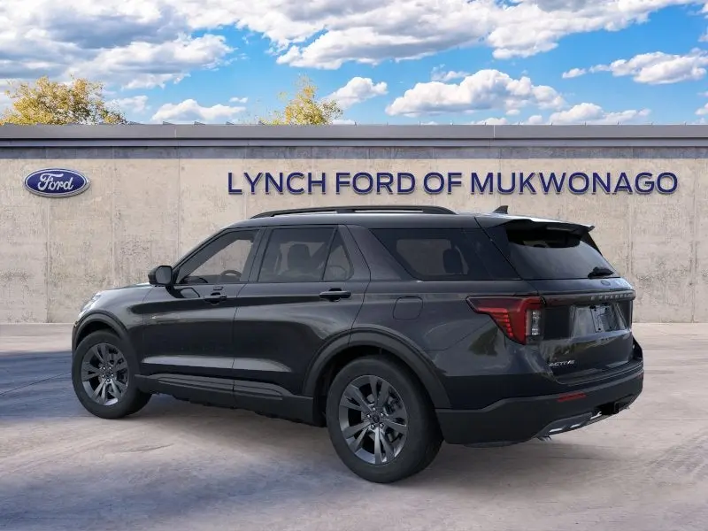 2026 Ford Explorer Active 4WD photo 4
