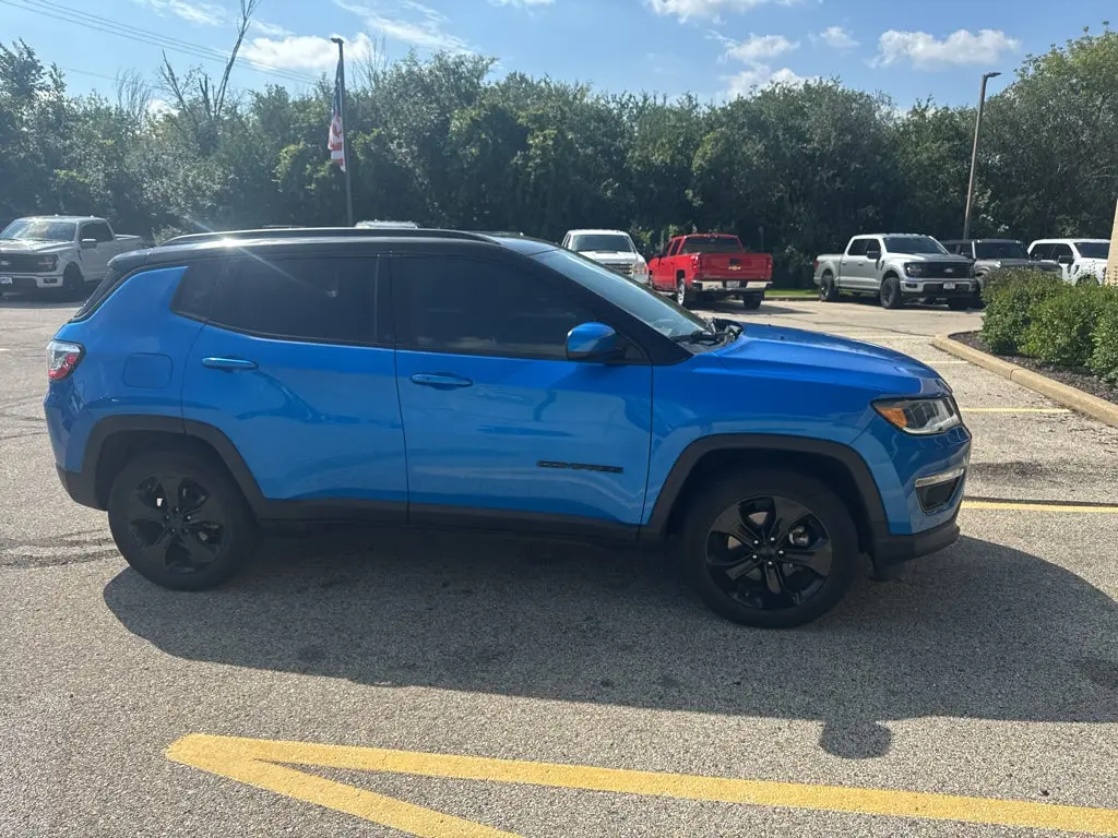 2020 Jeep Compass Altitude 4WD photo 4