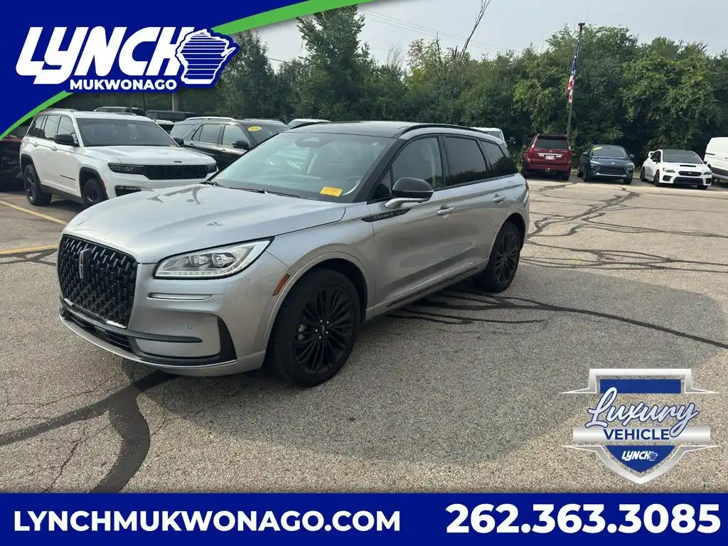 2023 Lincoln Corsair Reserve AWD's photo