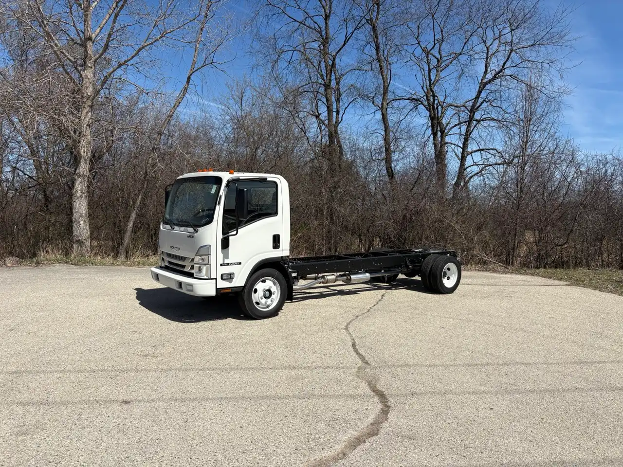 2026 Isuzu NRR NRR NRR's photo