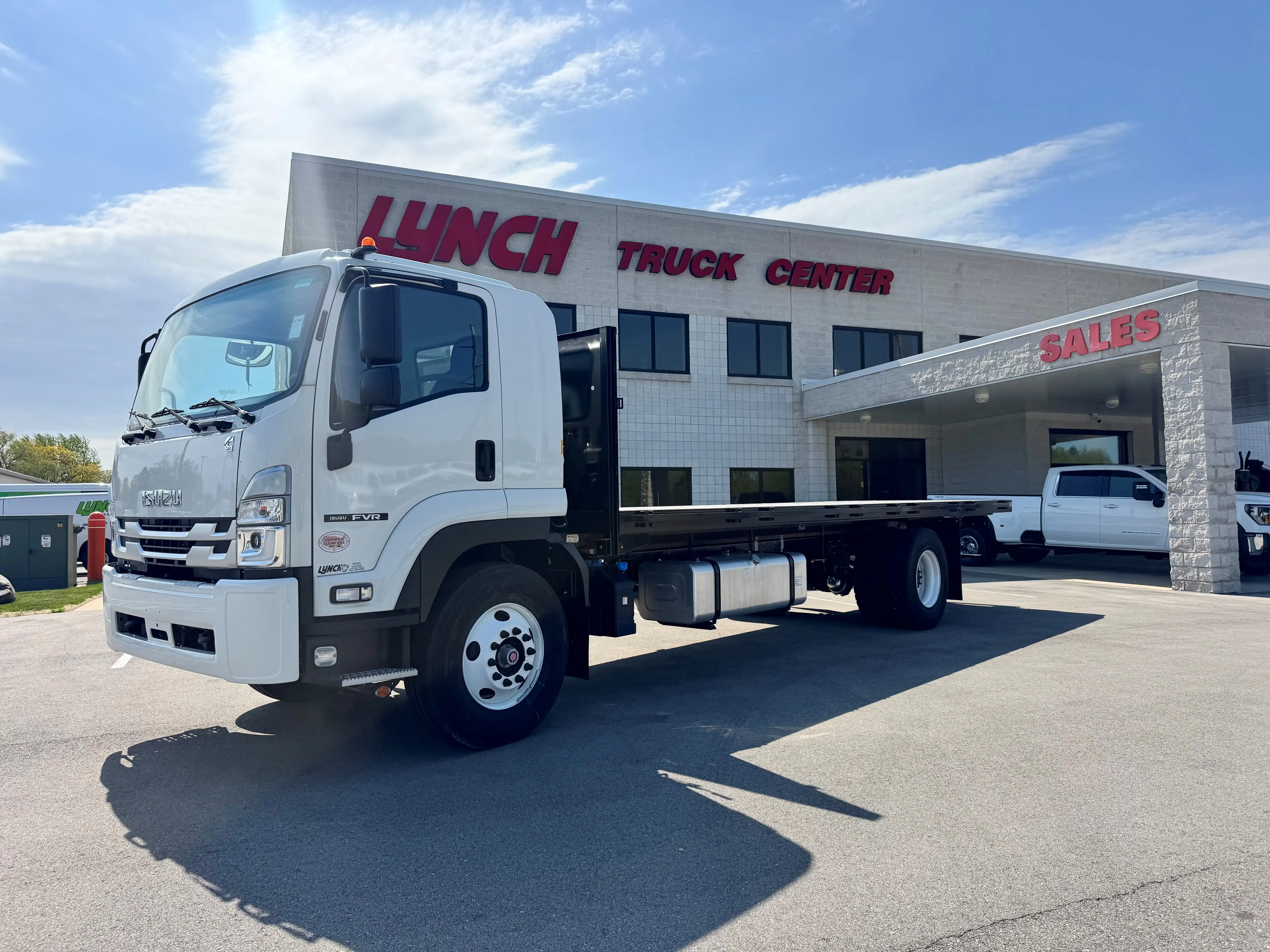 2025 Isuzu FVR's photo