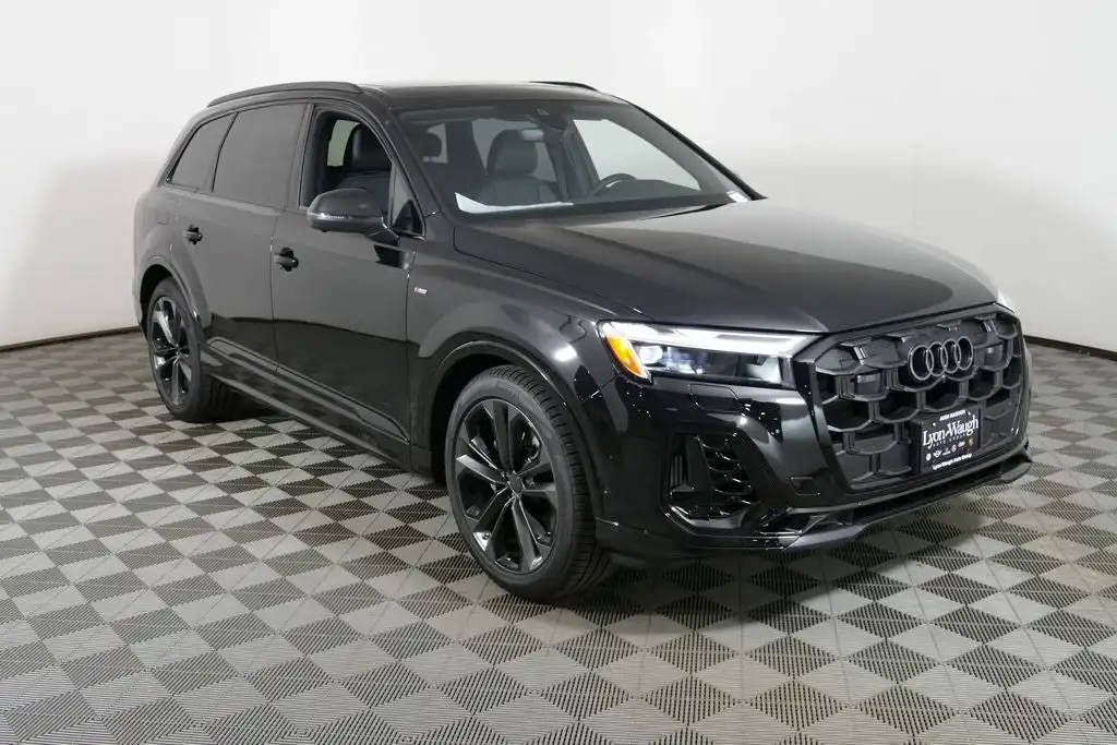 2026 Audi Q7 55 S Line Premium Plus quattro Tiptronic's photo