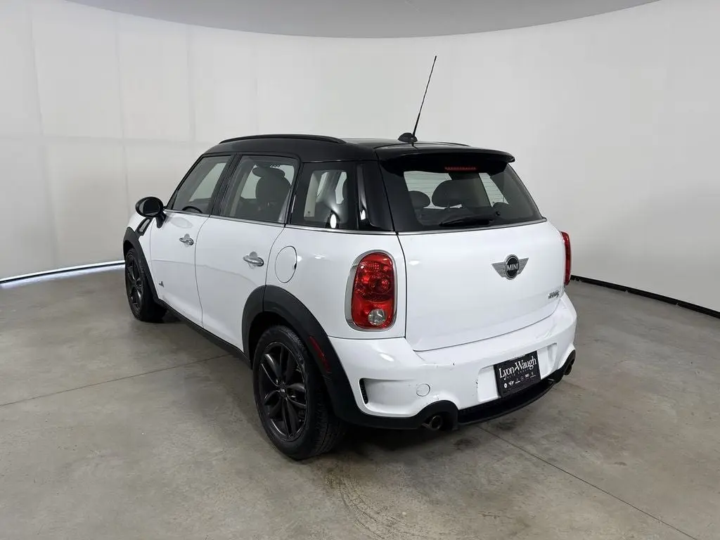 2013 MINI Countryman undefined photo 3