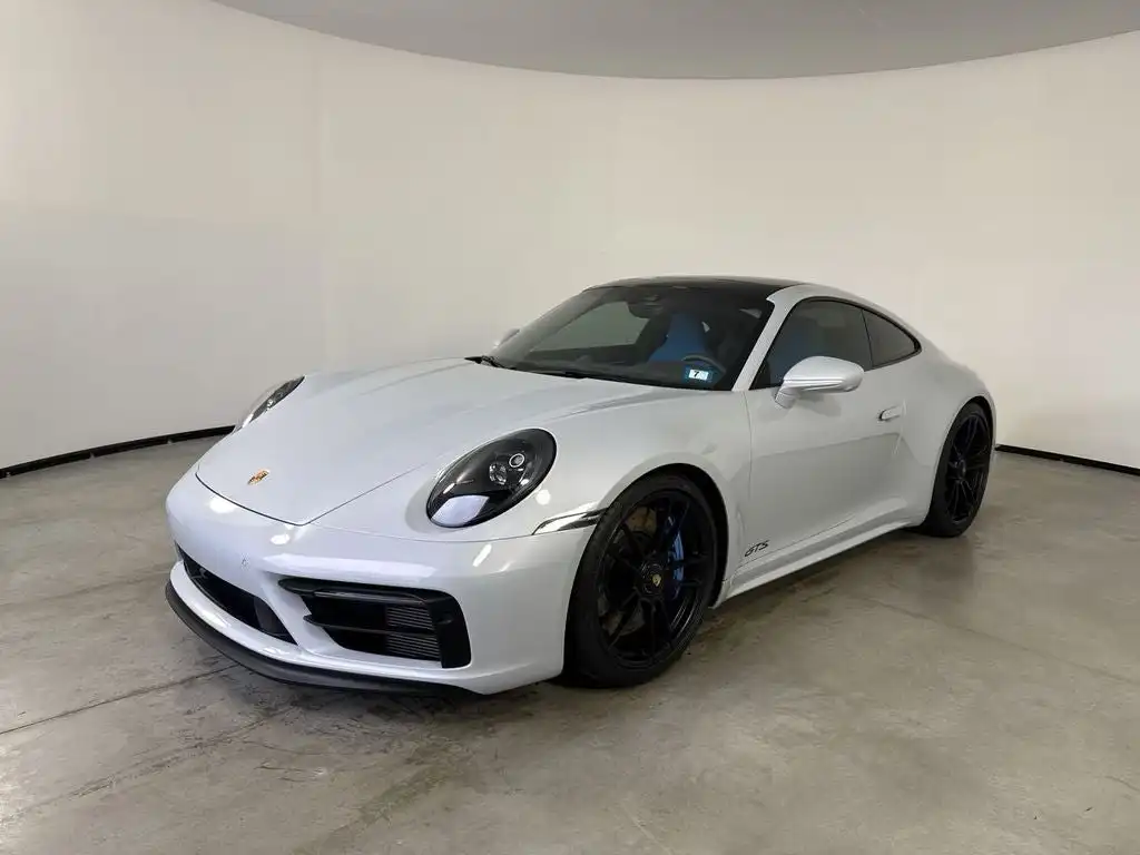 2023 Porsche 911 Carrera GTS Coupe's photo