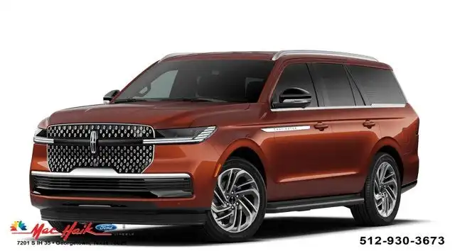 2027 Lincoln Navigator Premiere RWD's photo