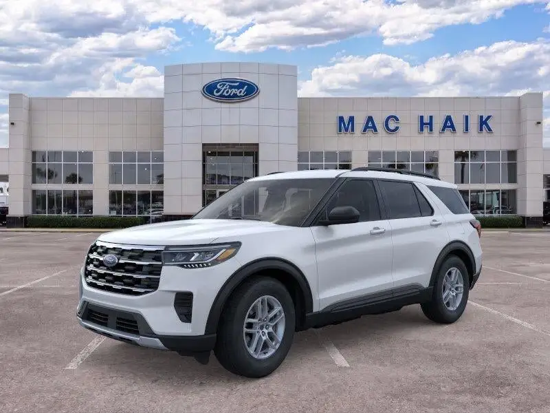 2026 Ford Explorer Active photo 1