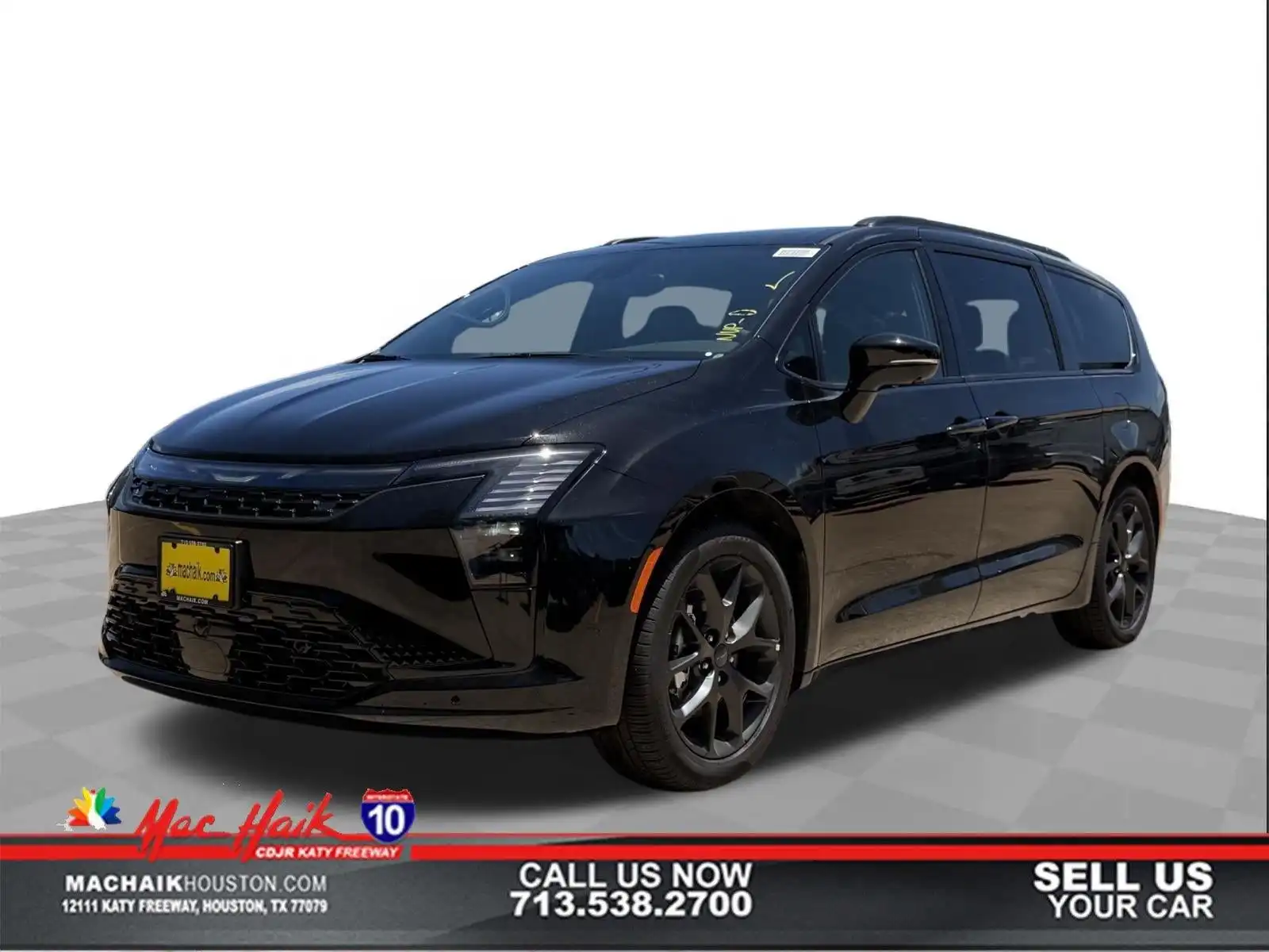 2027 Chrysler Pacifica Limited's photo