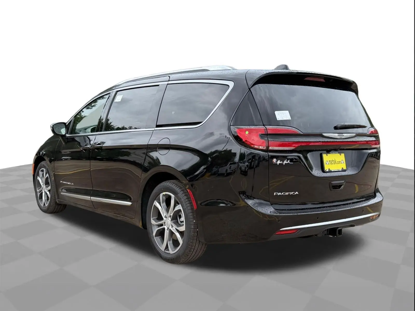 2026 Chrysler Pacifica Pinnacle photo 5