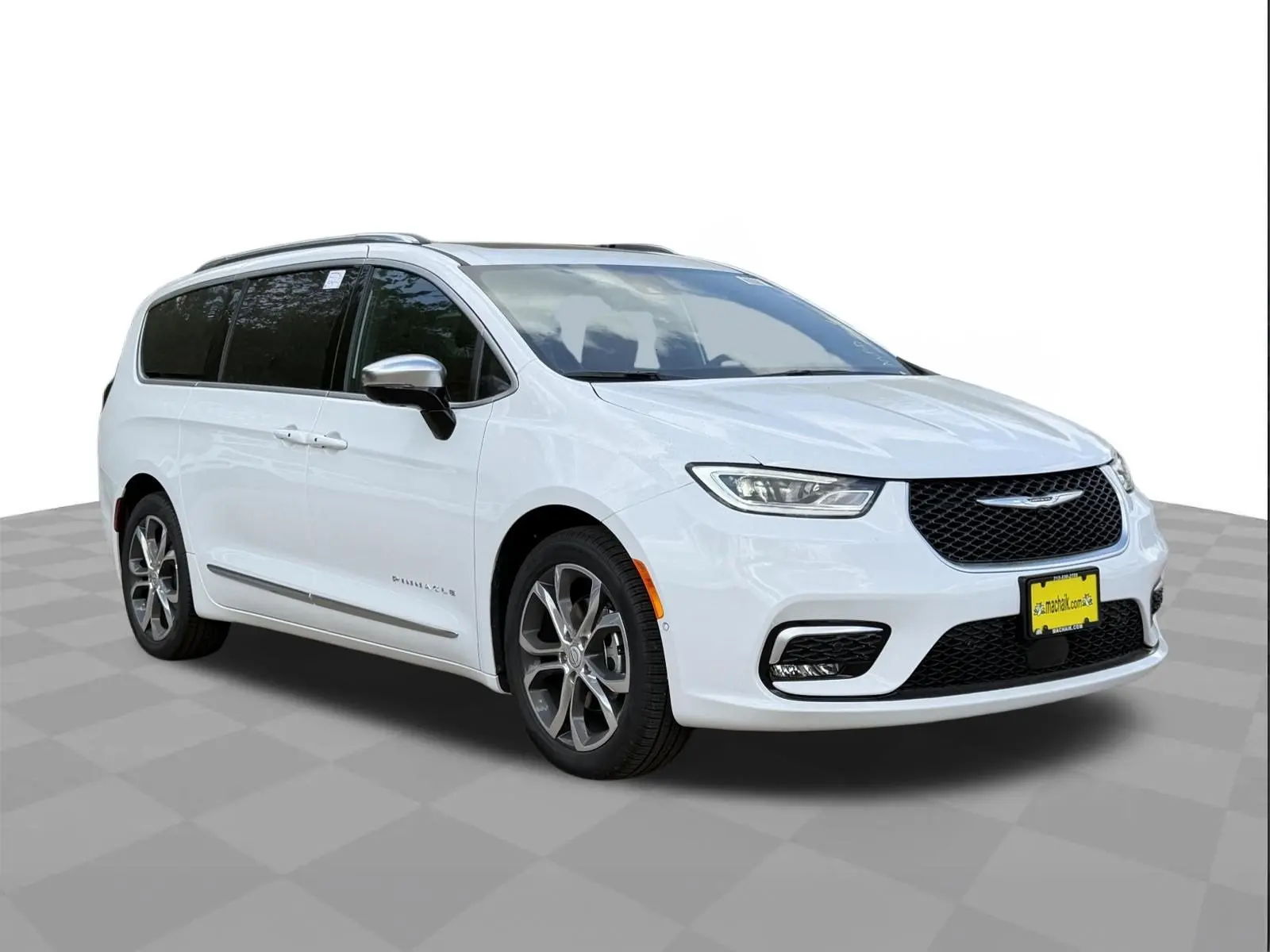2026 Chrysler Pacifica Pinnacle photo 3