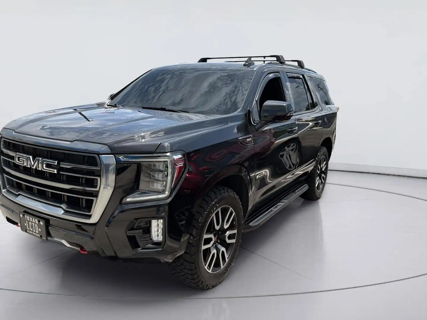 2023 GMC Yukon 4WD AT4's photo