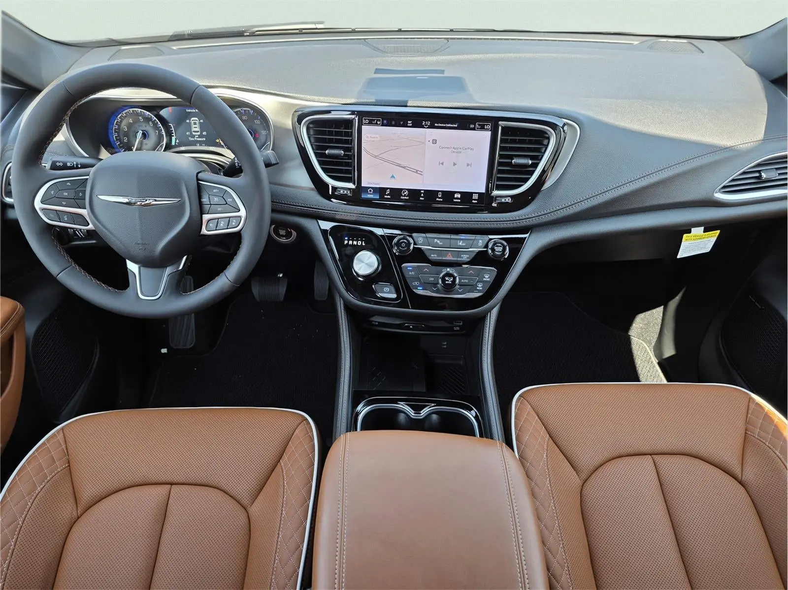 2026 Chrysler Pacifica Pinnacle photo 5