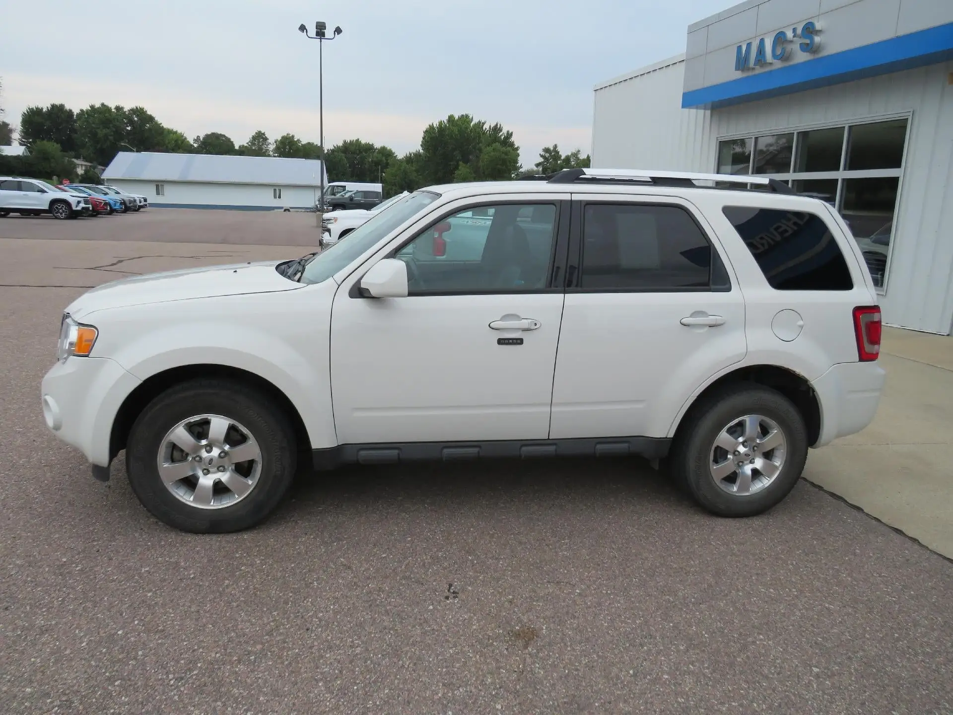 2012 Ford Escape Limited 4WD photo 1