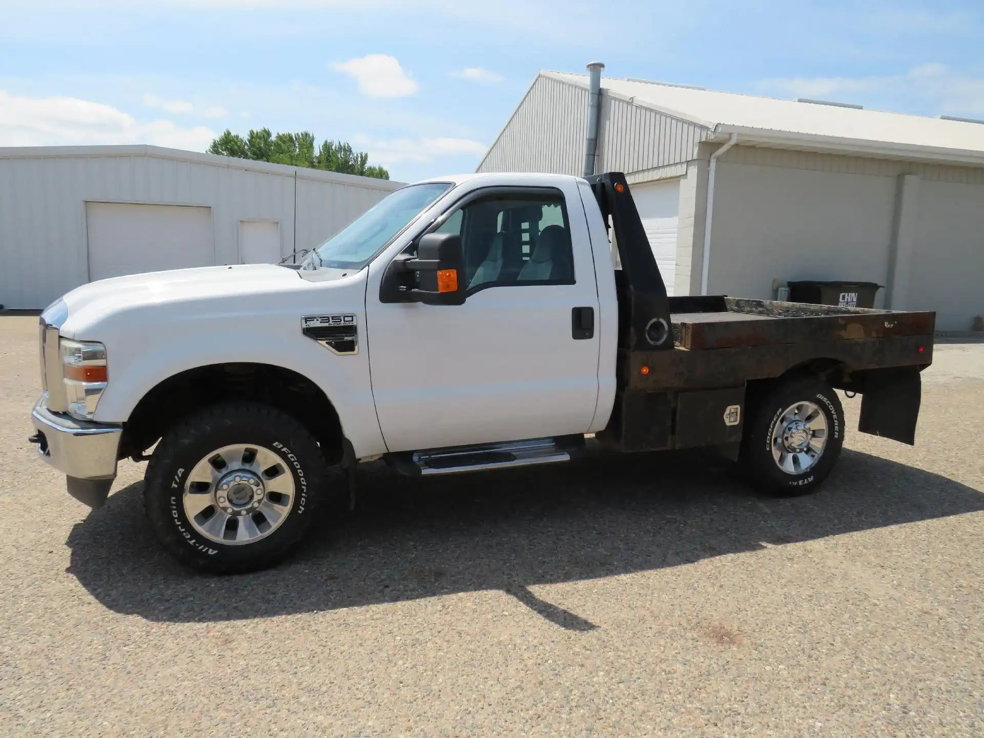 2010 Ford F-350 XL 4x4 Regular Cab 137-In SRW's photo