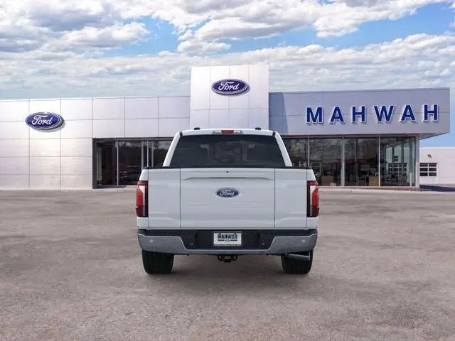 2026 Ford F-150 Lariat 4WD SuperCrew 5-1/2' Box photo 5