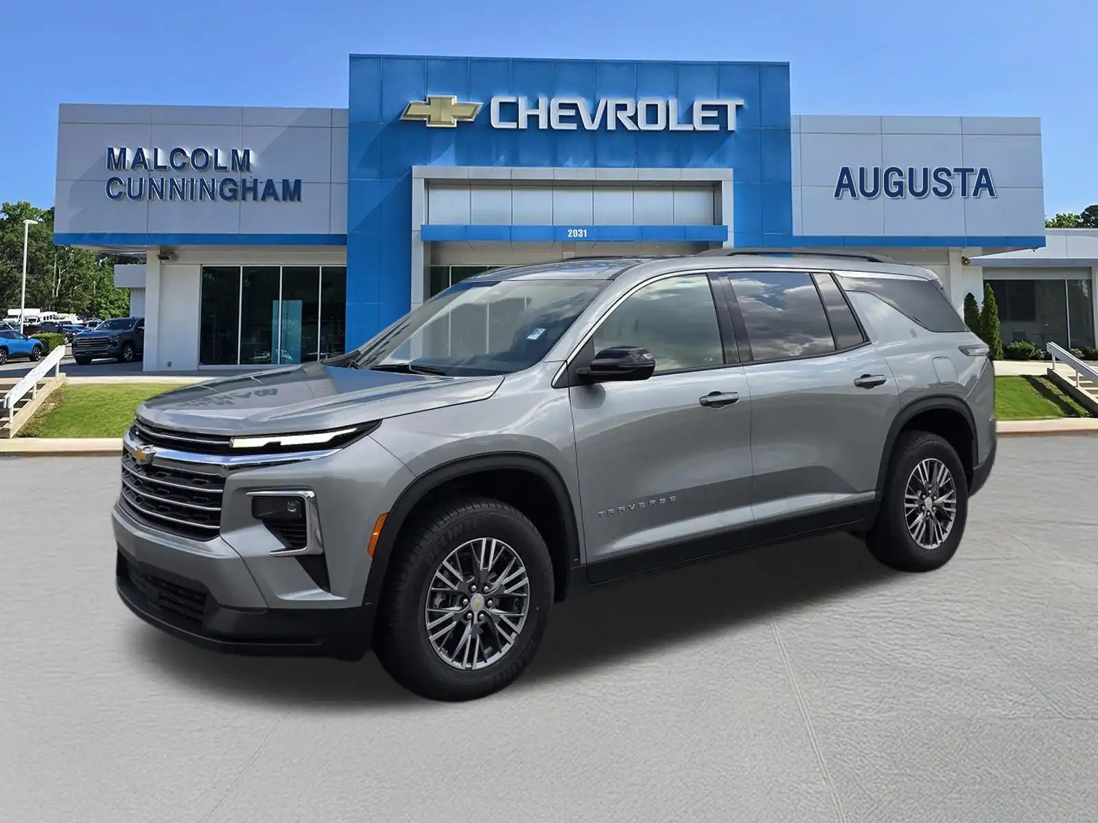 2025 Chevrolet Traverse FWD LT's photo