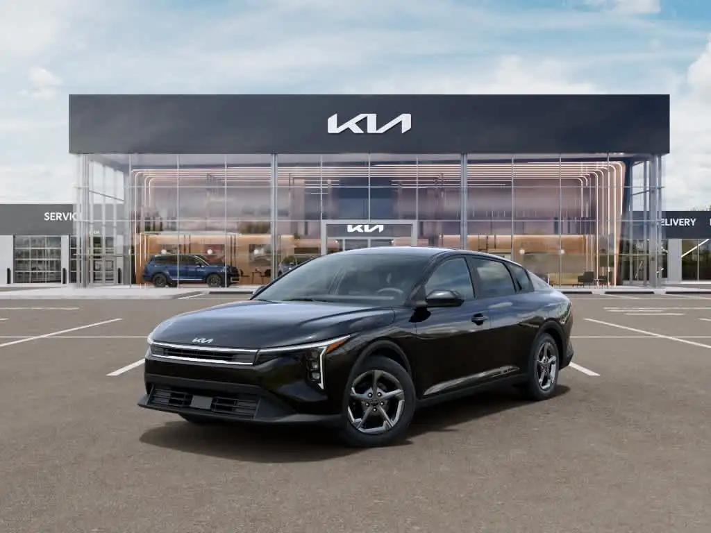 2026 Kia K4 LXS AT's photo