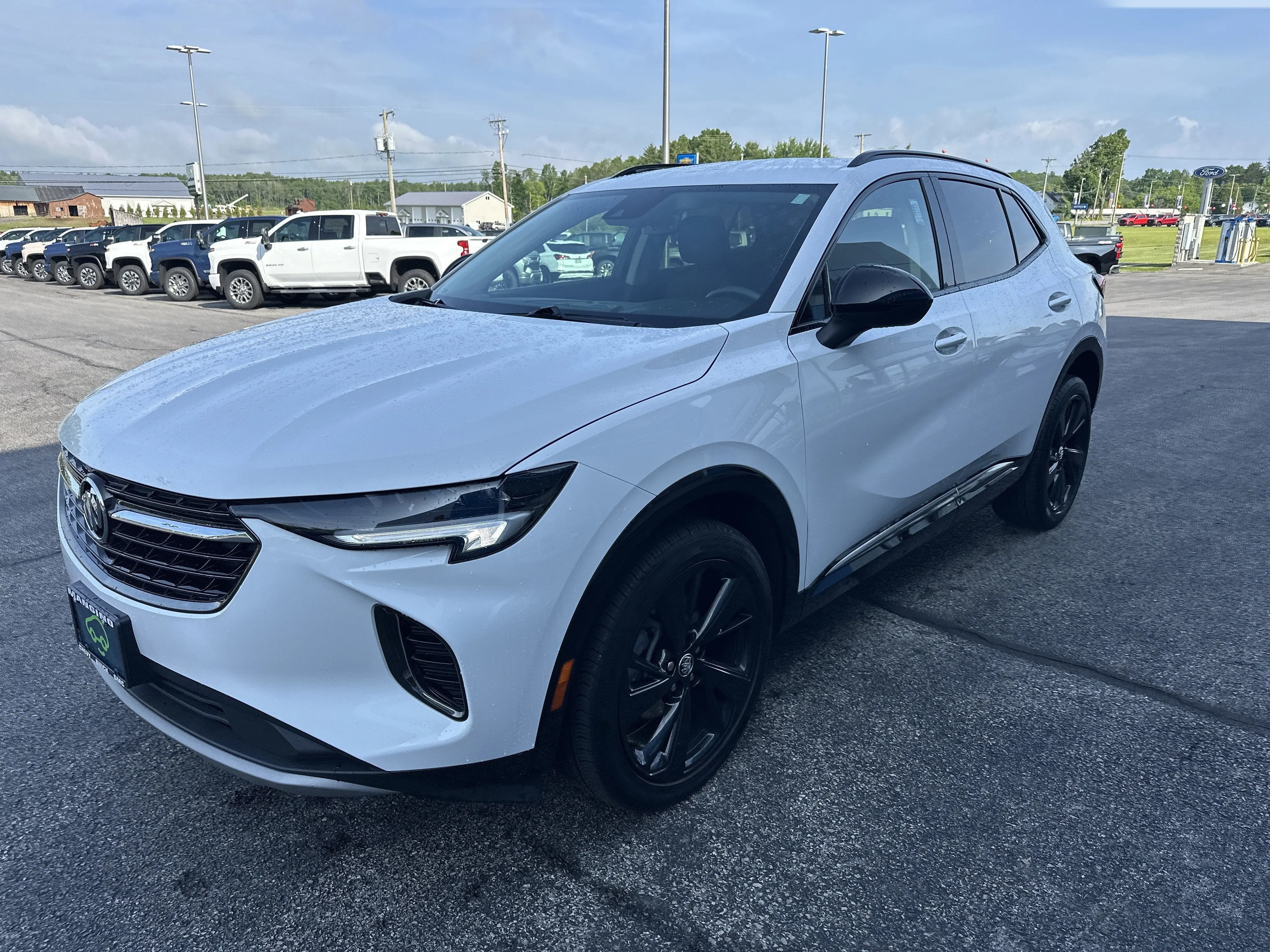 2023 Buick Envision Preferred AWD photo 3