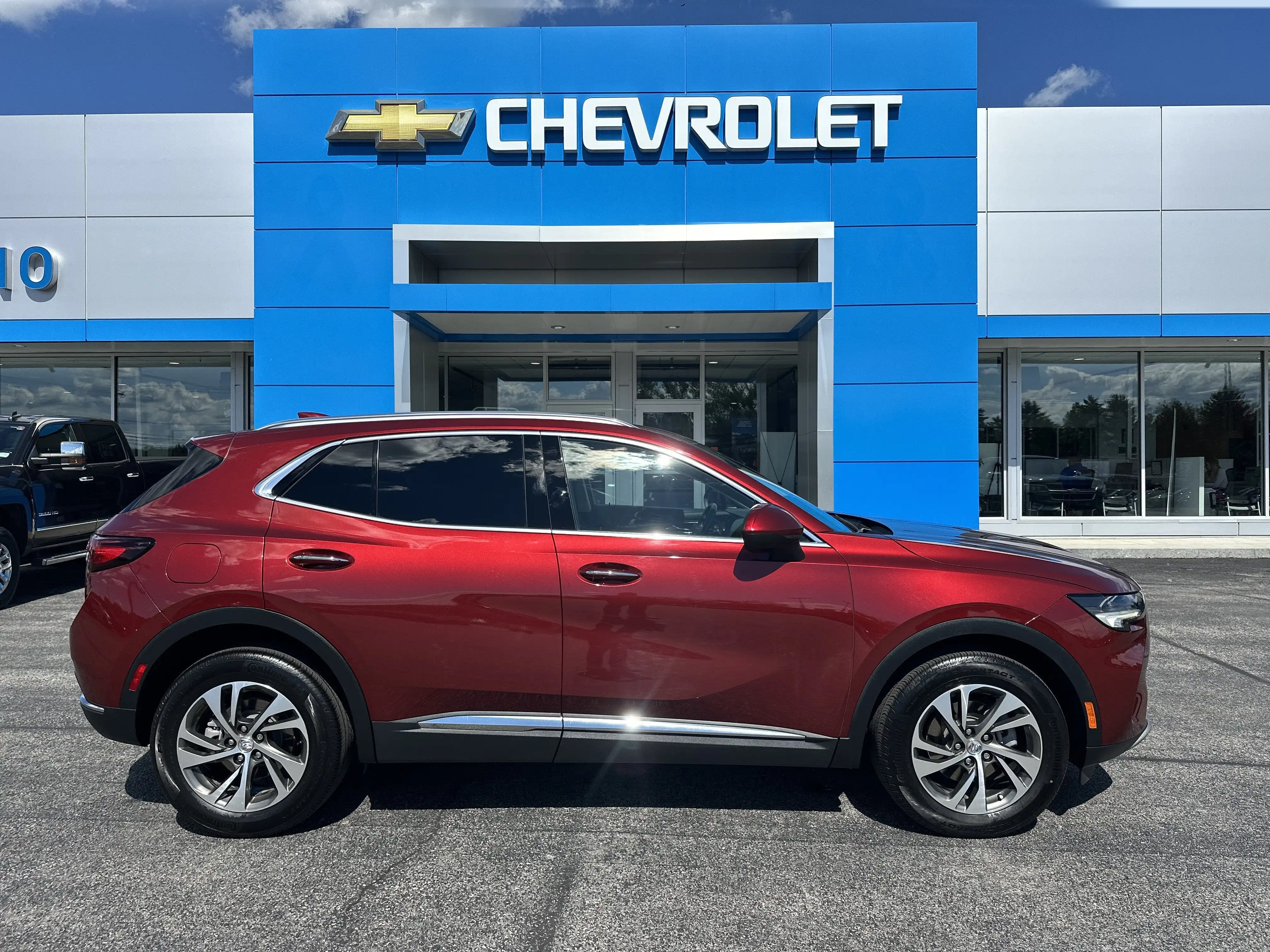 2023 Buick Envision Essence AWD's photo