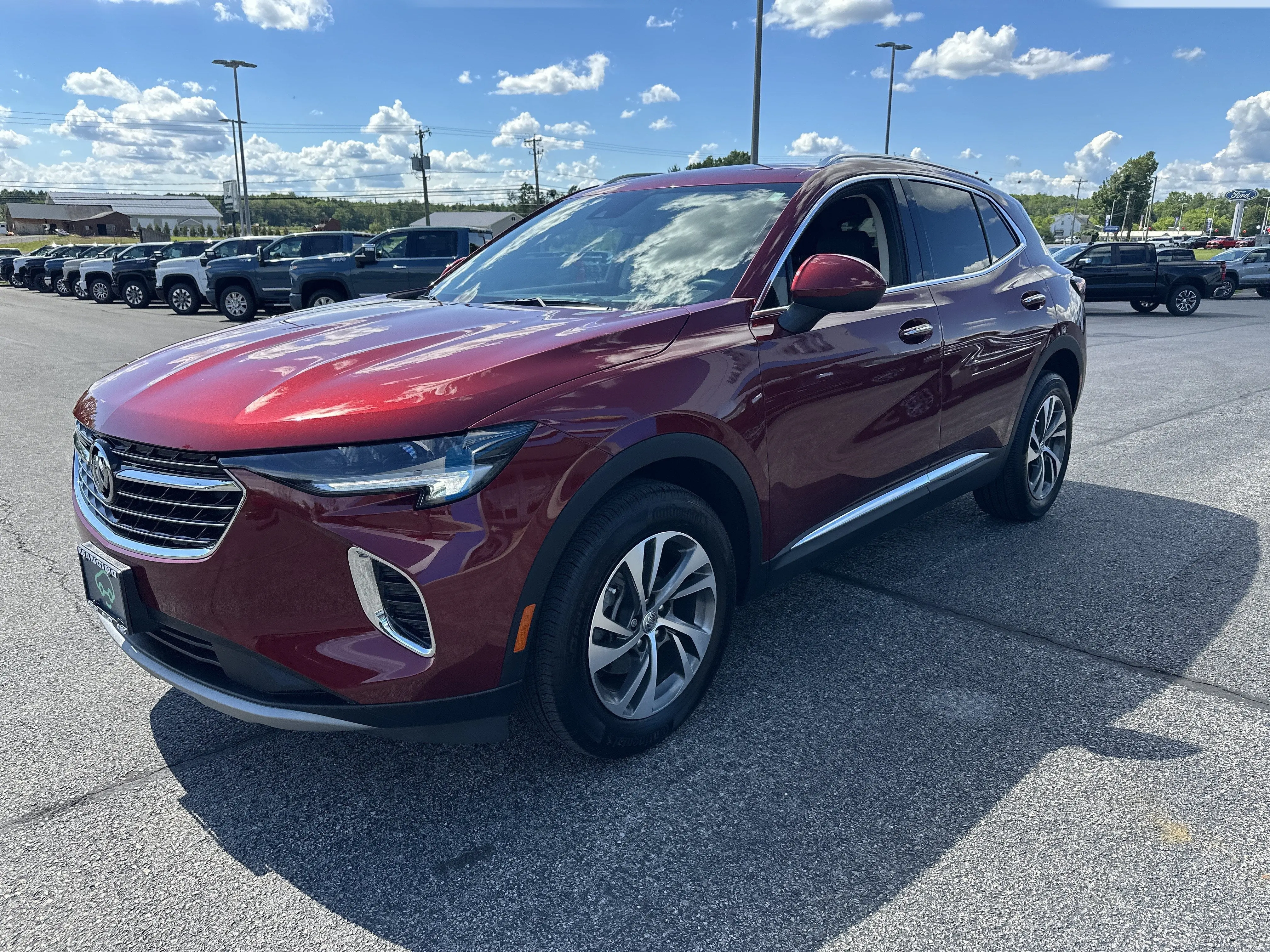 2023 Buick Envision Essence AWD photo 3
