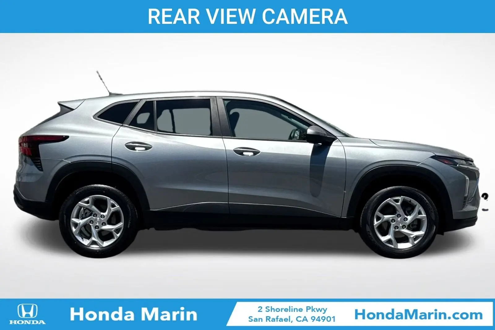 2024 Chevrolet Trax LS photo 3