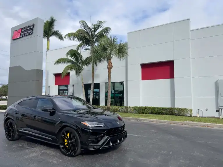 2020 Lamborghini Urus 4.0 V8's photo