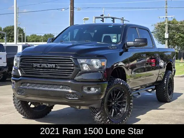 2021 RAM 1500 Big Horn/Lone Star 4x4 Crew Cab 6'4's photo