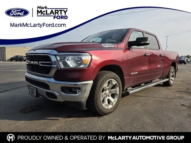 2020 RAM 1500 Big Horn/Lone Star 4x4 Crew Cab 6'4's photo
