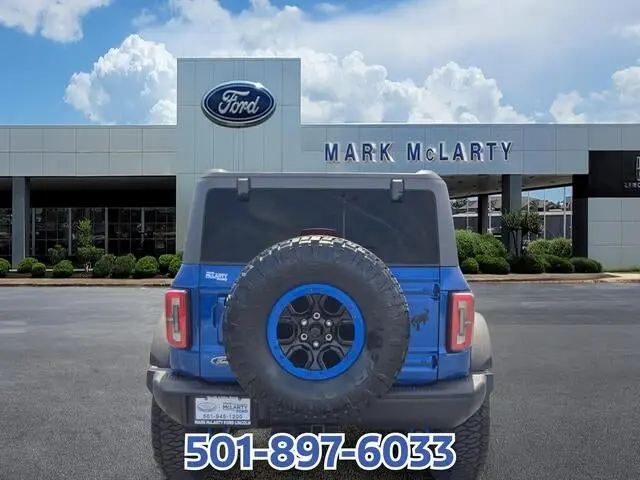 2021 Ford Bronco First Edition Advanced 4x4 photo 4