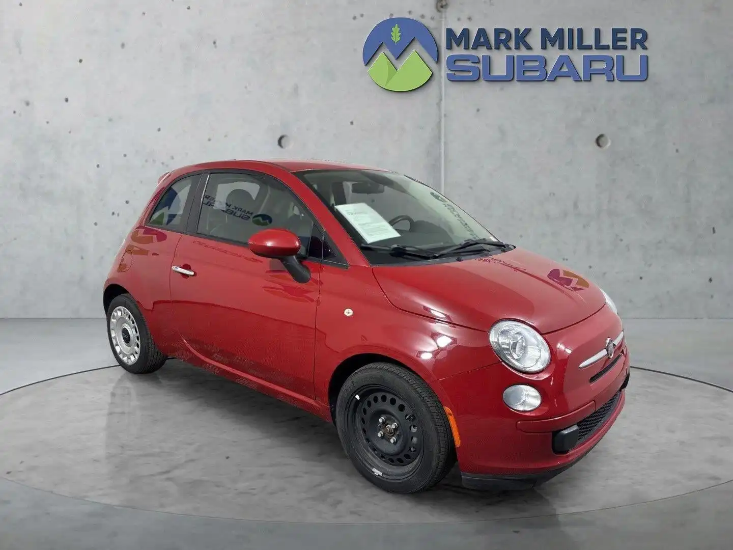 2015 FIAT 500 Pop's photo