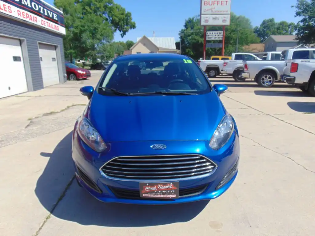 2019 Ford Fiesta SE Sedan's photo