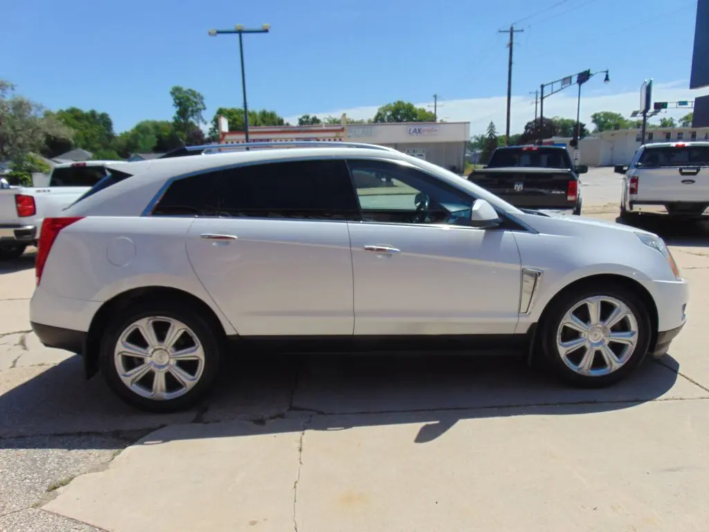 2014 Cadillac SRX Performance AWD Collection photo 3