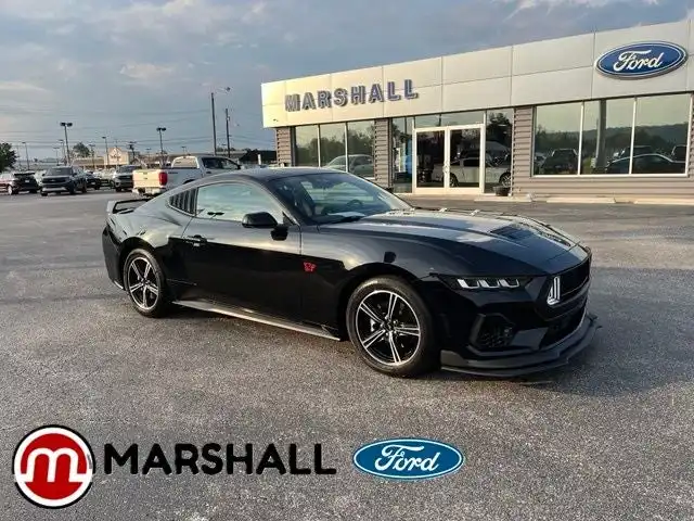 2024 Ford Mustang EcoBoost Fastback's photo