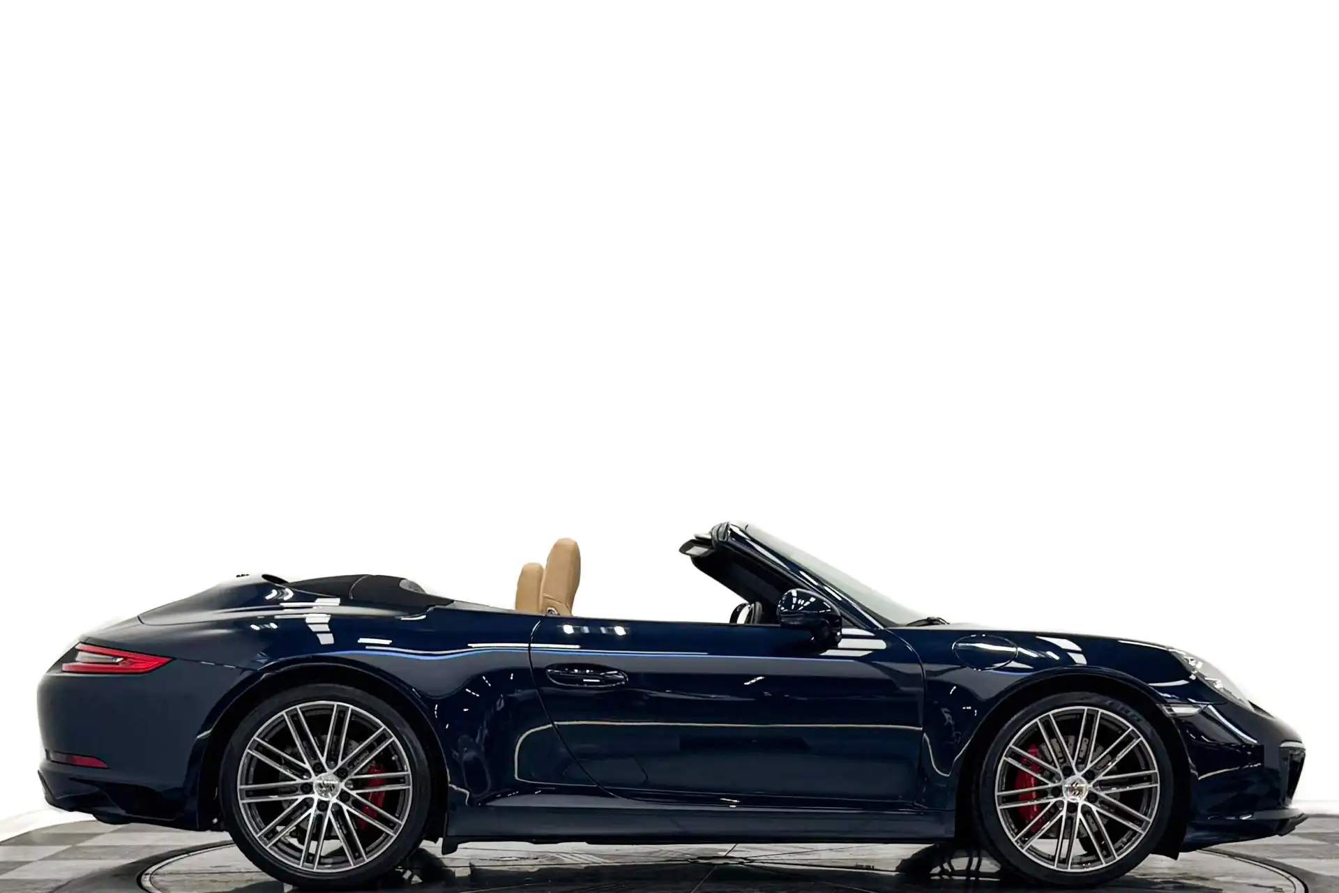 2018 Porsche 911 Carrera S Cabriolet's photo