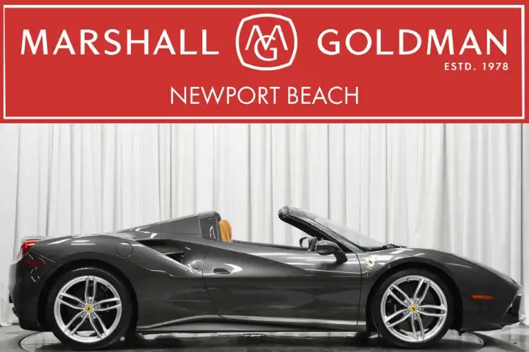 2017 Ferrari 488 Base's photo