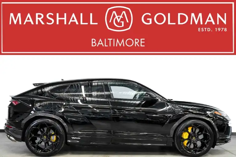 2023 Lamborghini Urus 4.0 V8 Performante's photo
