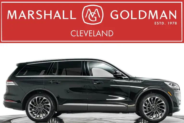2021 Lincoln Aviator Reserve AWD's photo