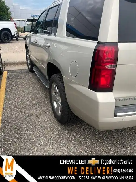 2017 Chevrolet Tahoe 4WD Premier's photo