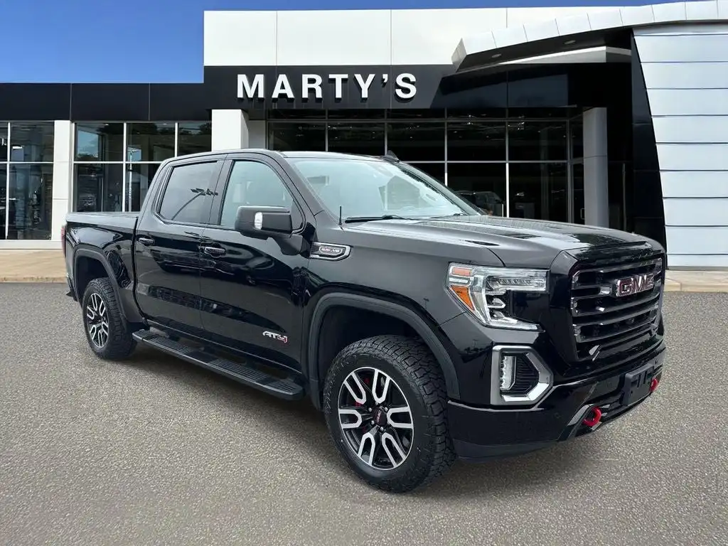 2019 GMC Sierra 4WD Crew Cab Short Box AT4's photo