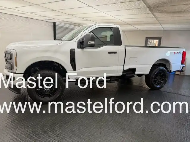 2026 Ford F-250 XL 4WD Regular Cab 8' Box's photo