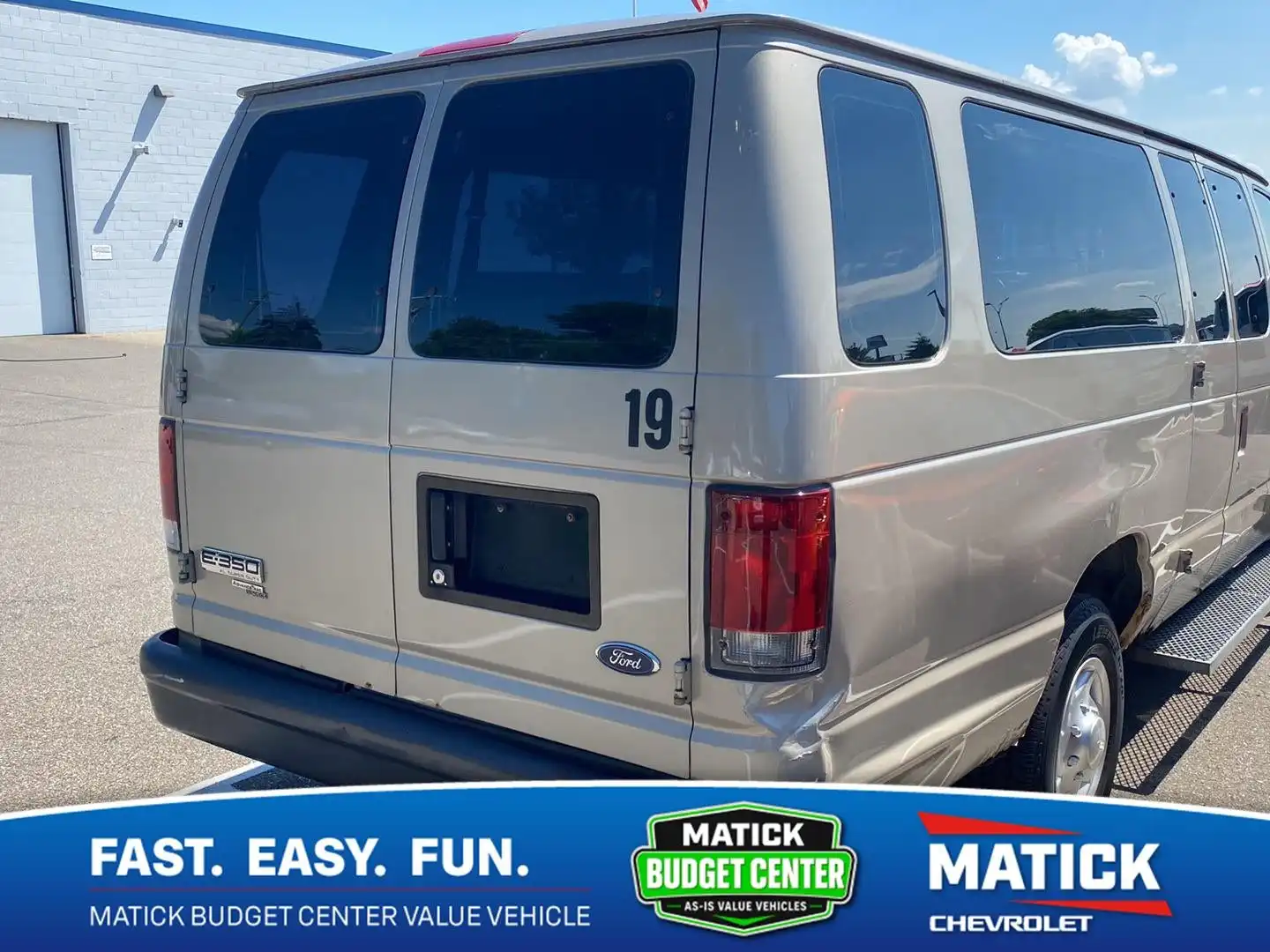 2007 Ford E-Series E-350 XL Super Duty Extended's photo