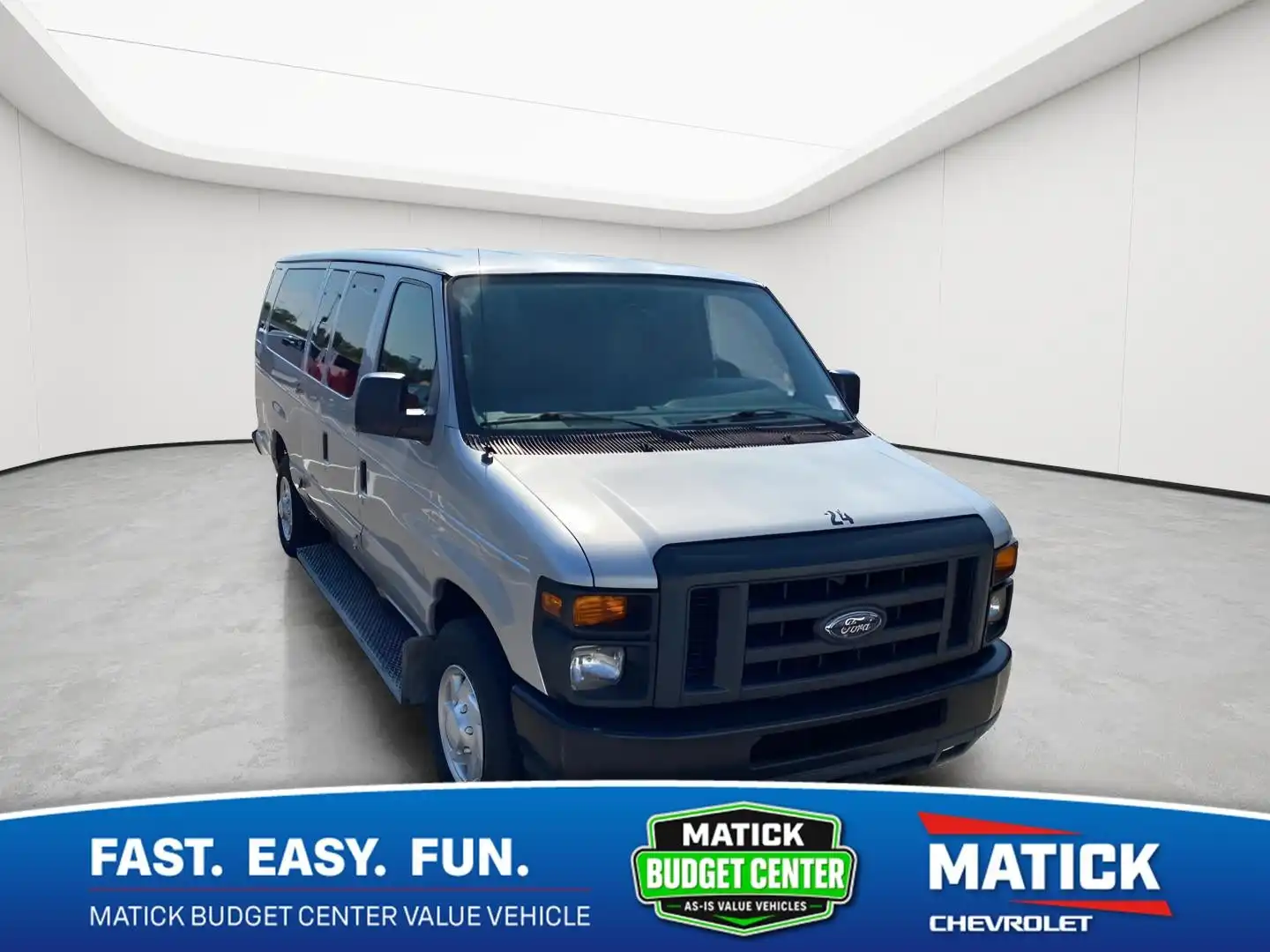 2011 Ford E-Series E-350 XL Super Duty Extended's photo