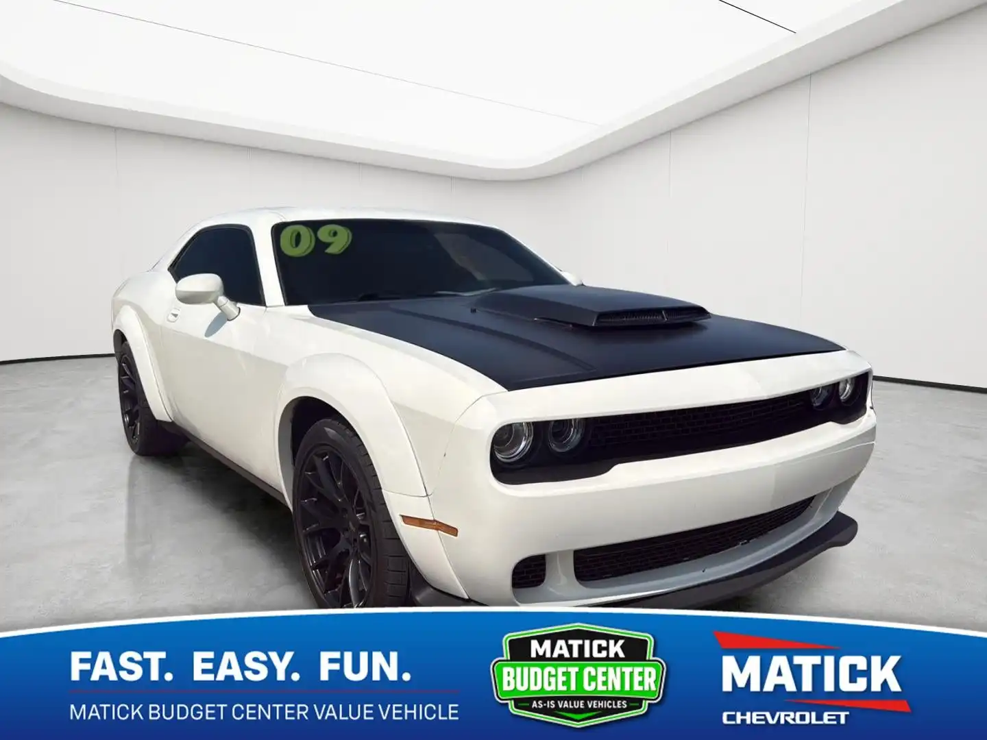 2009 Dodge Challenger R/T's photo